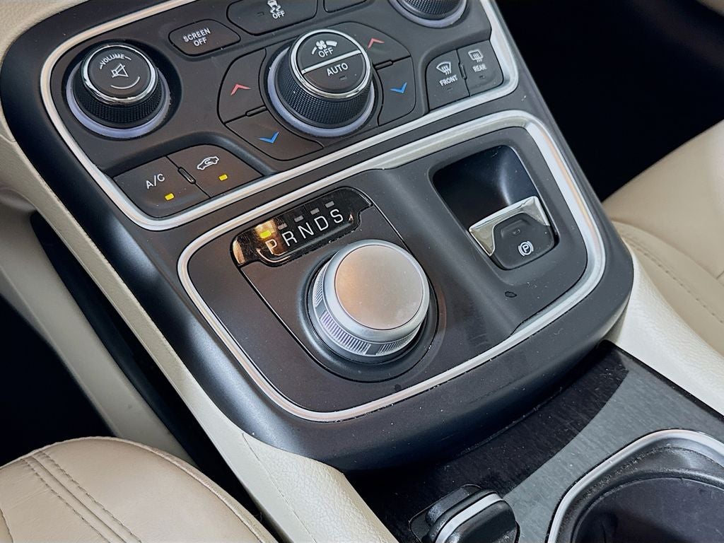 2015 Chrysler 200 C AWD