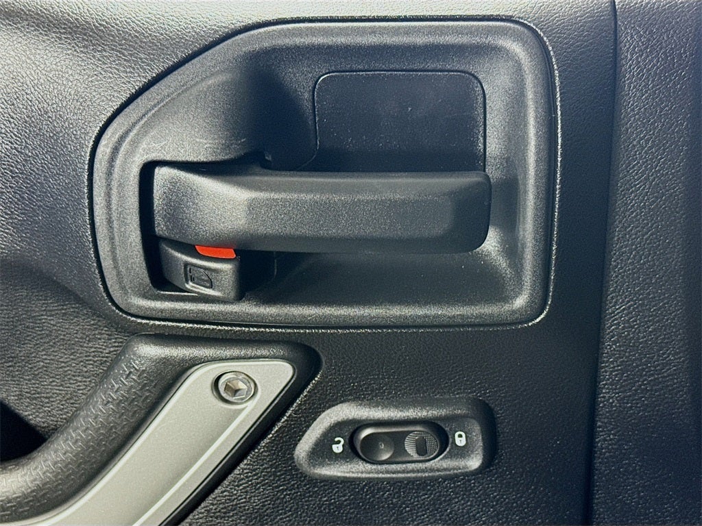 2015 Jeep Wrangler Sahara 2D