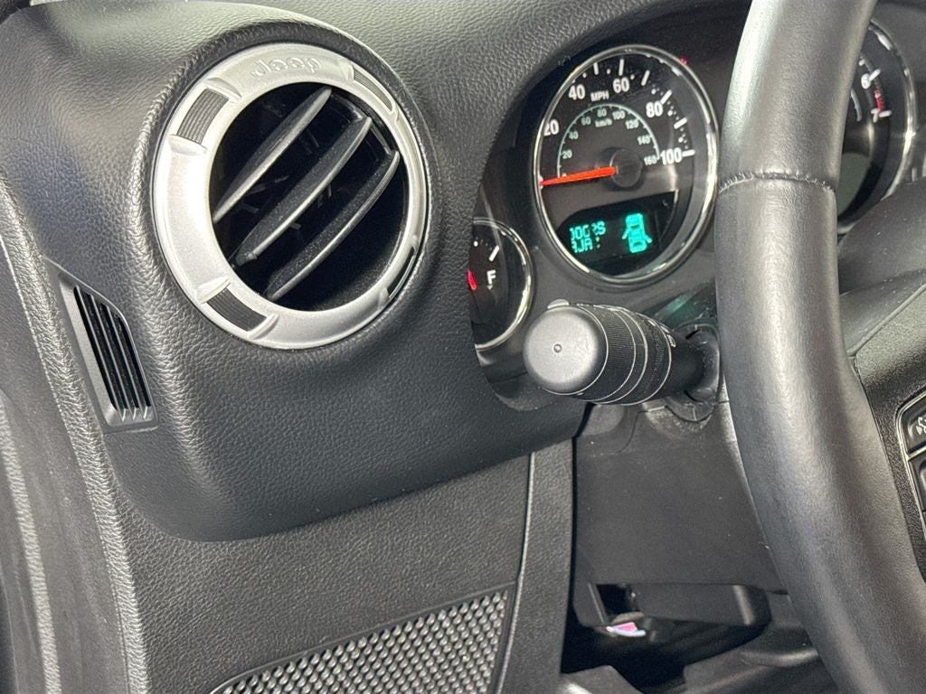 2013 Jeep Wrangler Unlimited Unlimited Sahara
