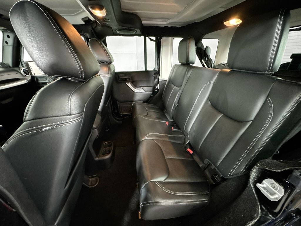 2013 Jeep Wrangler Unlimited Unlimited Sahara