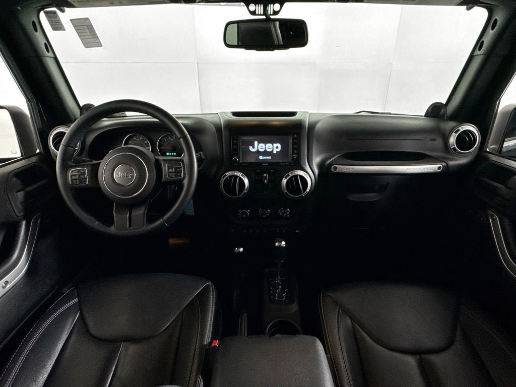 2013 Jeep Wrangler Unlimited Unlimited Sahara