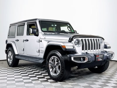 2018 Jeep Wrangler Unlimited Unlimited Sahara 4X4 Hard Top