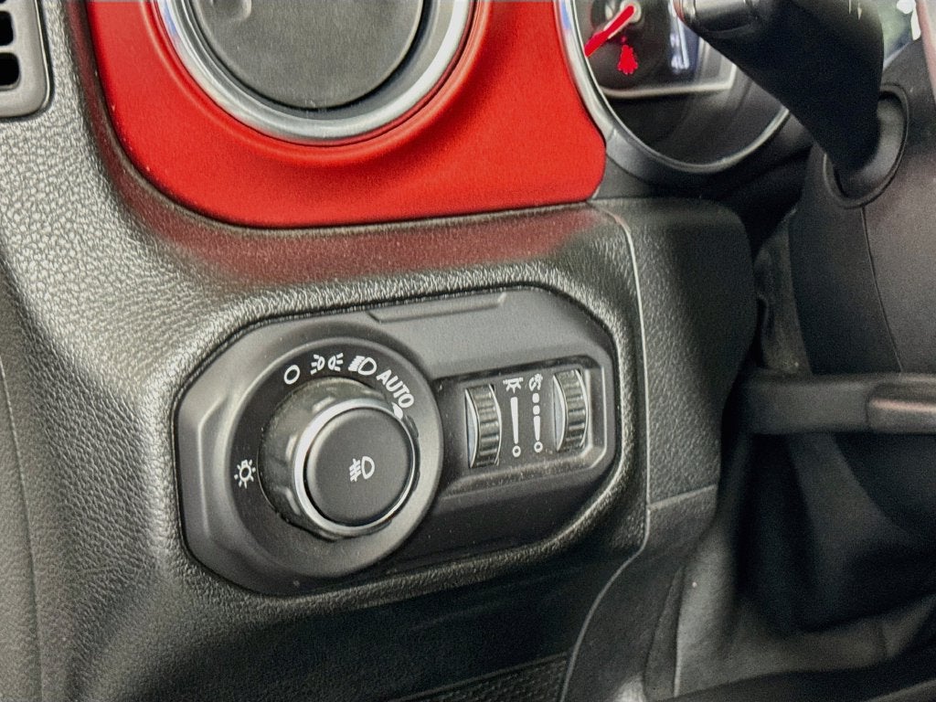 2018 Jeep Wrangler Unlimited Unlimited Rubicon Customer Preferred Packege 23R