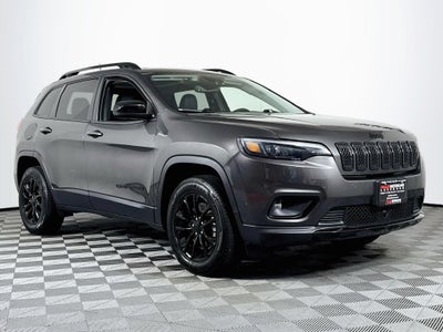 2023 Jeep Cherokee Altitude 4X4 Lux Elite Package