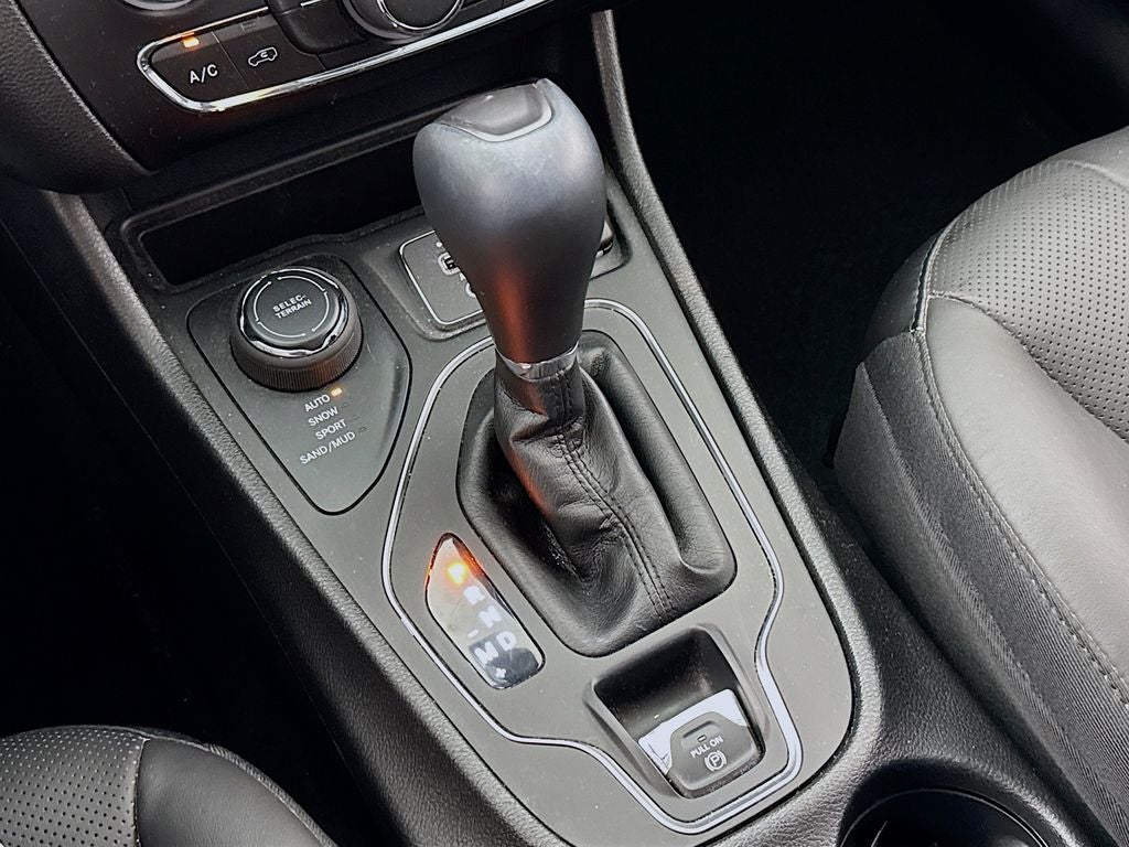 2021 Jeep Cherokee Latitude Luxury 4X4
