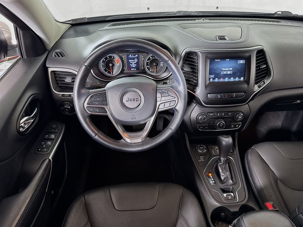 2021 Jeep Cherokee Latitude Luxury 4X4