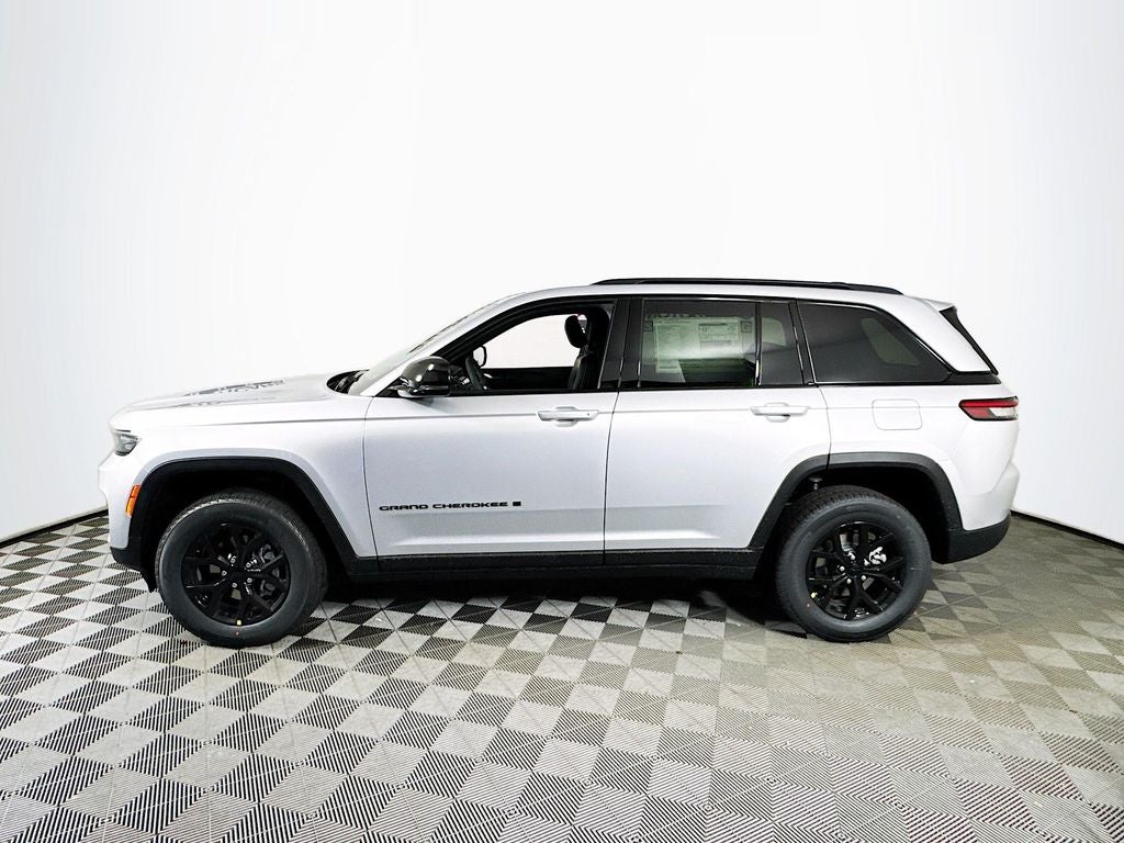 2025 Jeep Grand Cherokee Altitude X