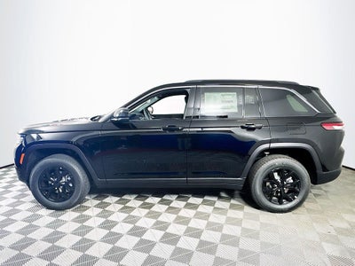 2026 Jeep Grand Cherokee Laredo