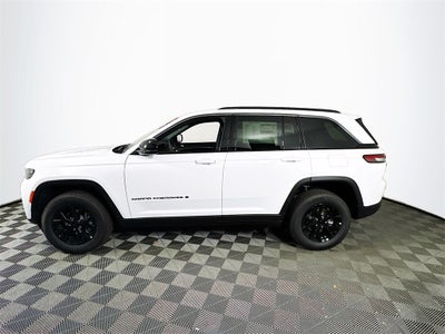 2026 Jeep Grand Cherokee Laredo