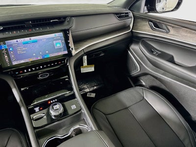 2027 Jeep Grand Cherokee Limited Reserve