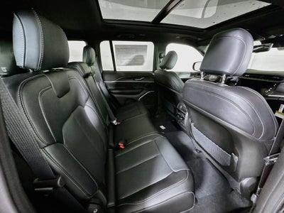 2027 Jeep Grand Cherokee Limited Reserve