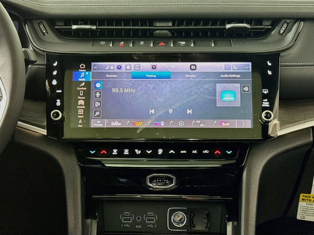 2027 Jeep Grand Cherokee Limited Reserve