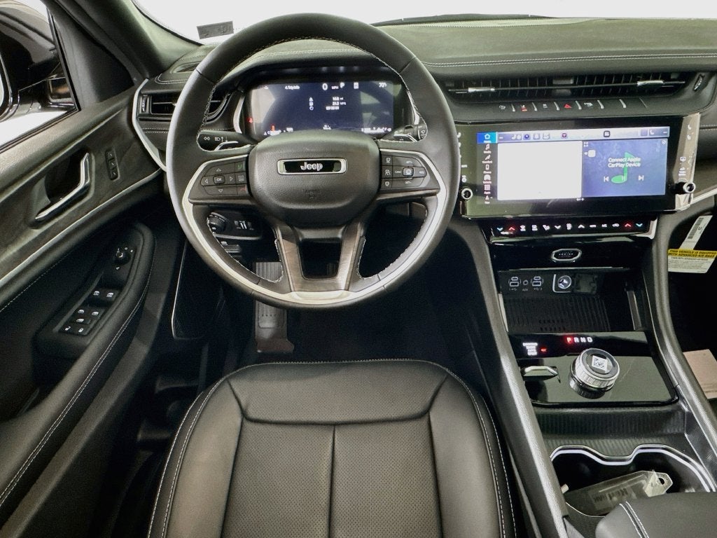 2027 Jeep Grand Cherokee Limited Reserve