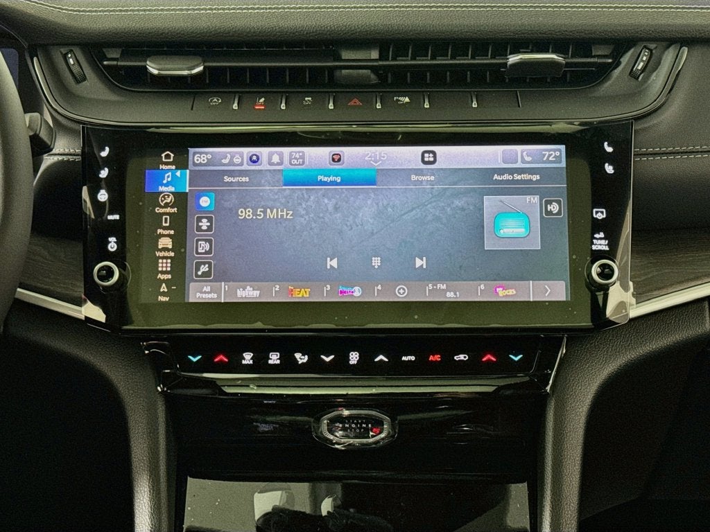 2027 Jeep Grand Cherokee Limited Reserve