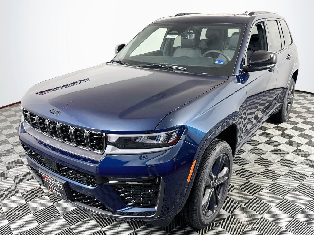 2027 Jeep Grand Cherokee Limited Reserve