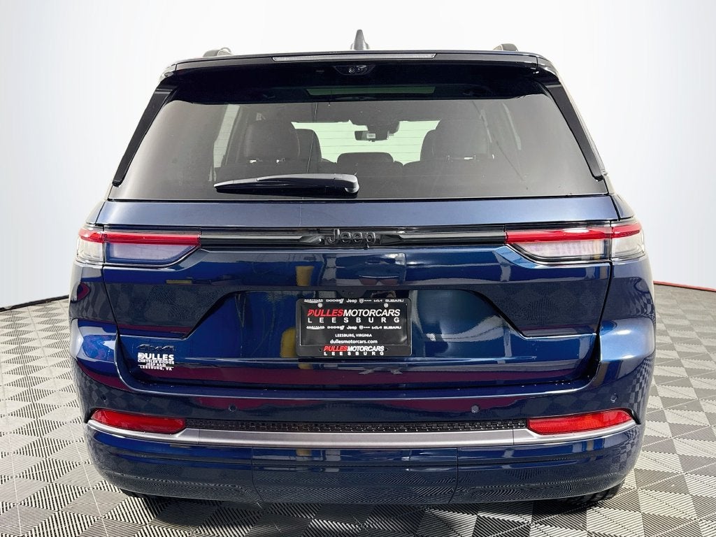 2027 Jeep Grand Cherokee Limited Reserve