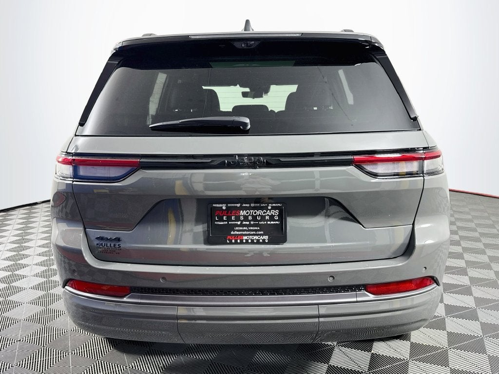 2027 Jeep Grand Cherokee Limited