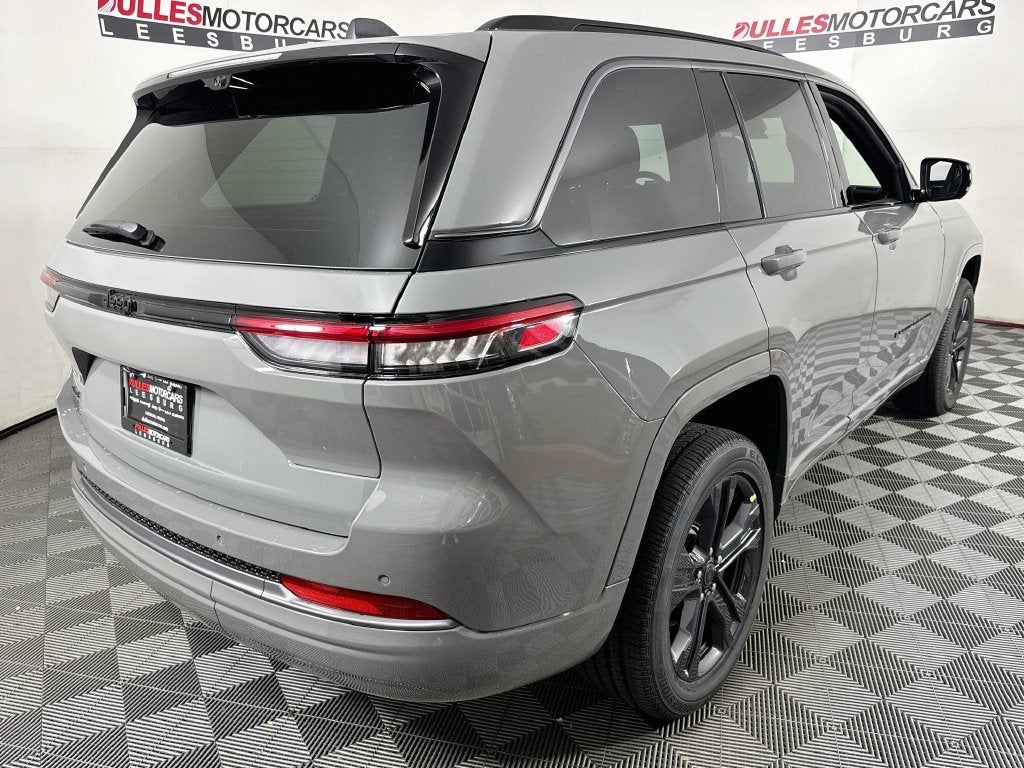 2027 Jeep Grand Cherokee Limited