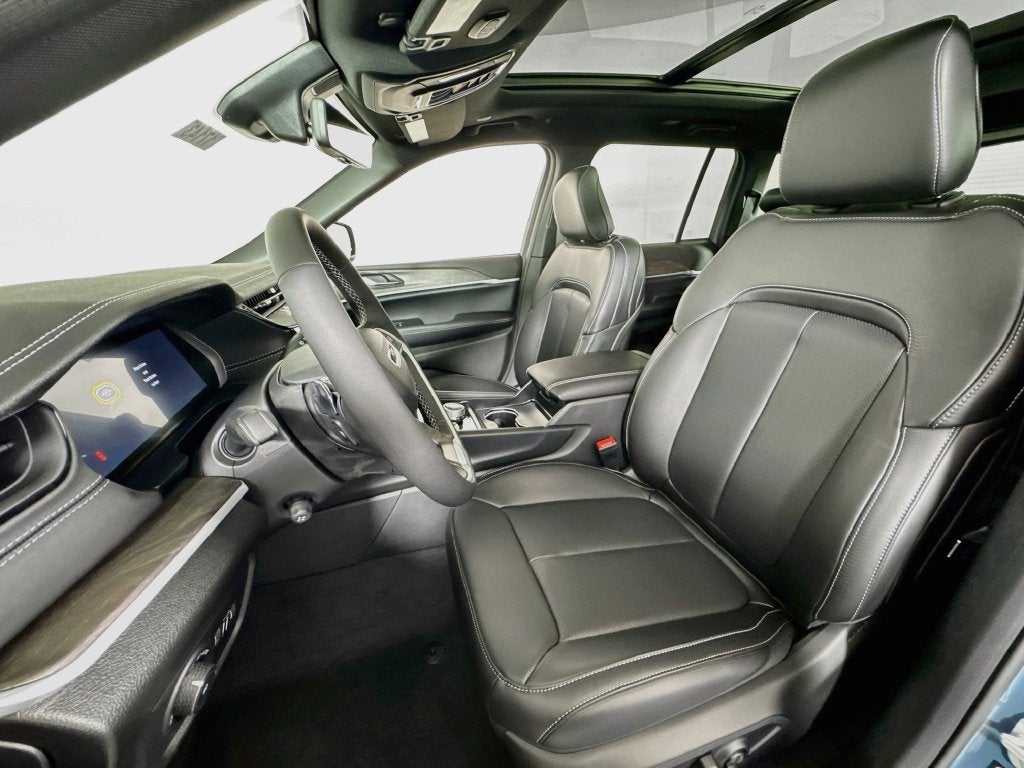 2027 Jeep Grand Cherokee Limited