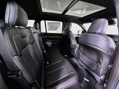 2027 Jeep Grand Cherokee Limited