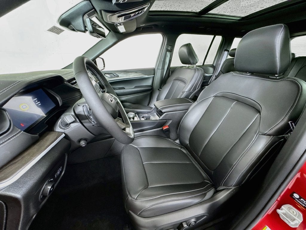 2027 Jeep Grand Cherokee Limited