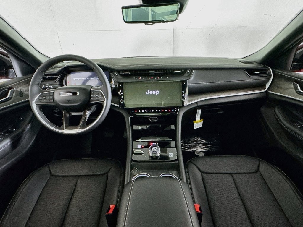 2027 Jeep Grand Cherokee Limited