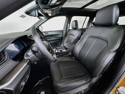 2027 Jeep Grand Cherokee Limited Reserve