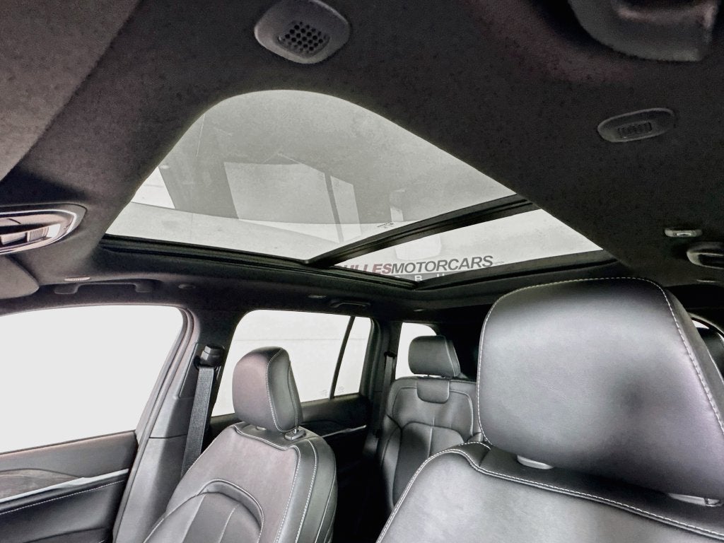 2027 Jeep Grand Cherokee Limited Reserve