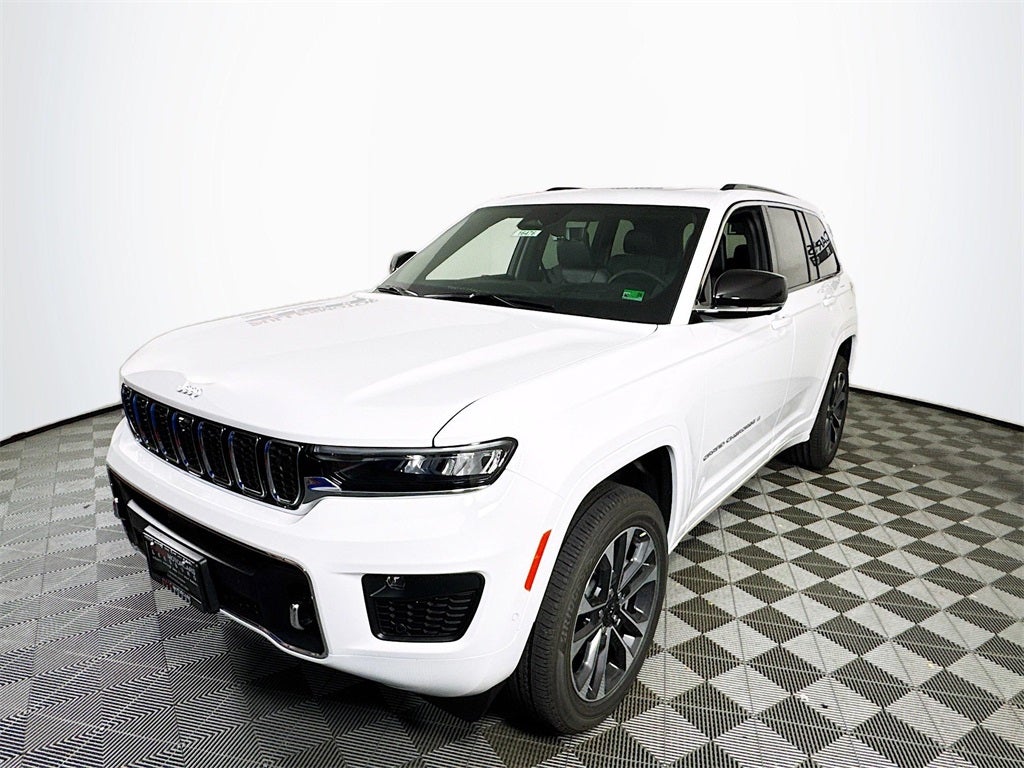 2025 Jeep Grand Cherokee Overland