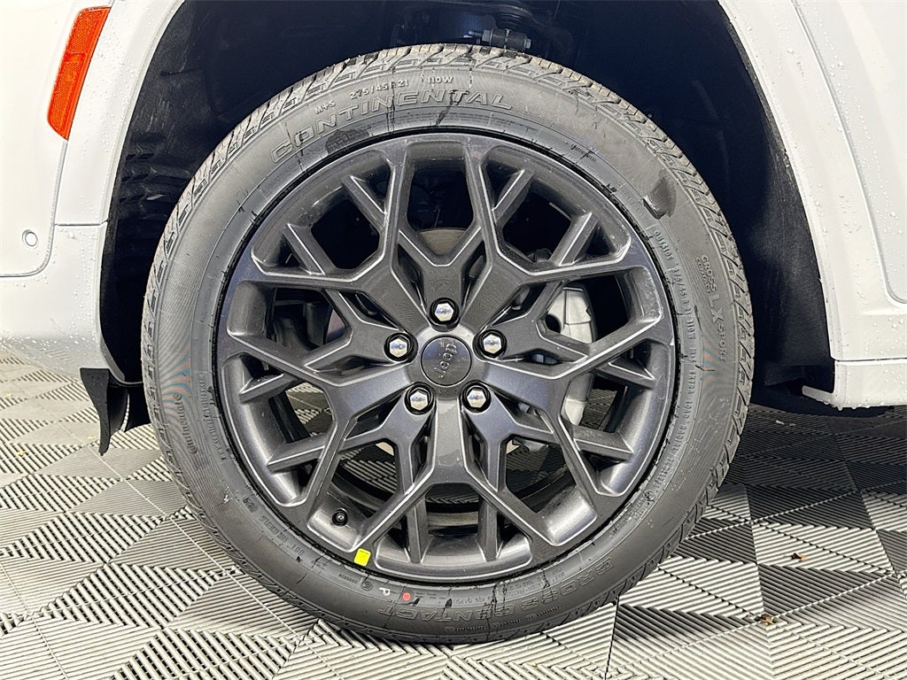 2025 Jeep Grand Cherokee Summit