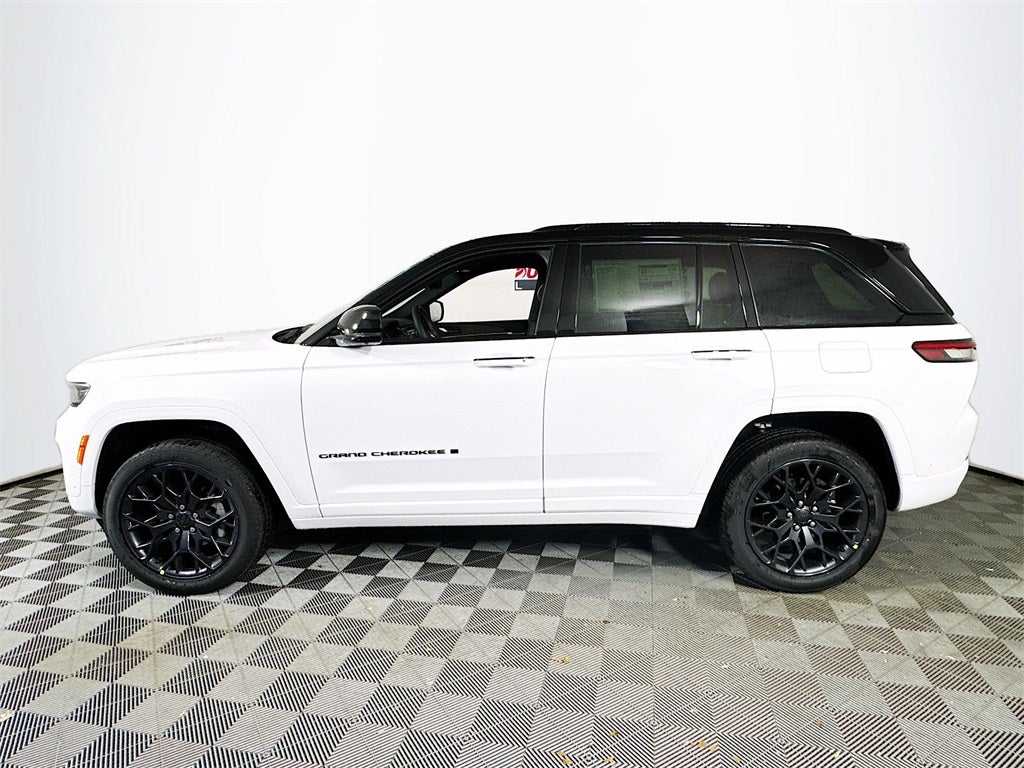 2025 Jeep Grand Cherokee Summit