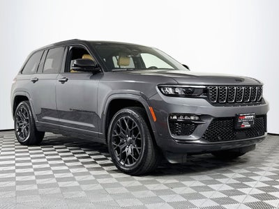 2025 Jeep Grand Cherokee Summit Reserve Reserve 4X4