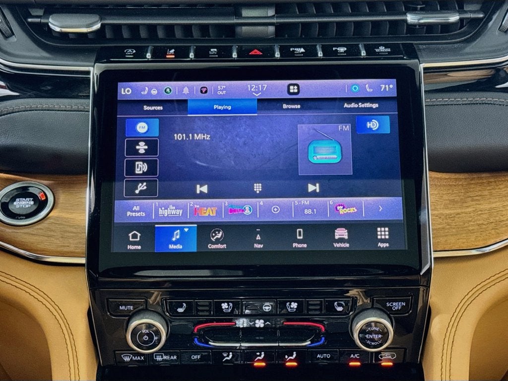 2025 Jeep Grand Cherokee Summit Reserve Reserve 4X4