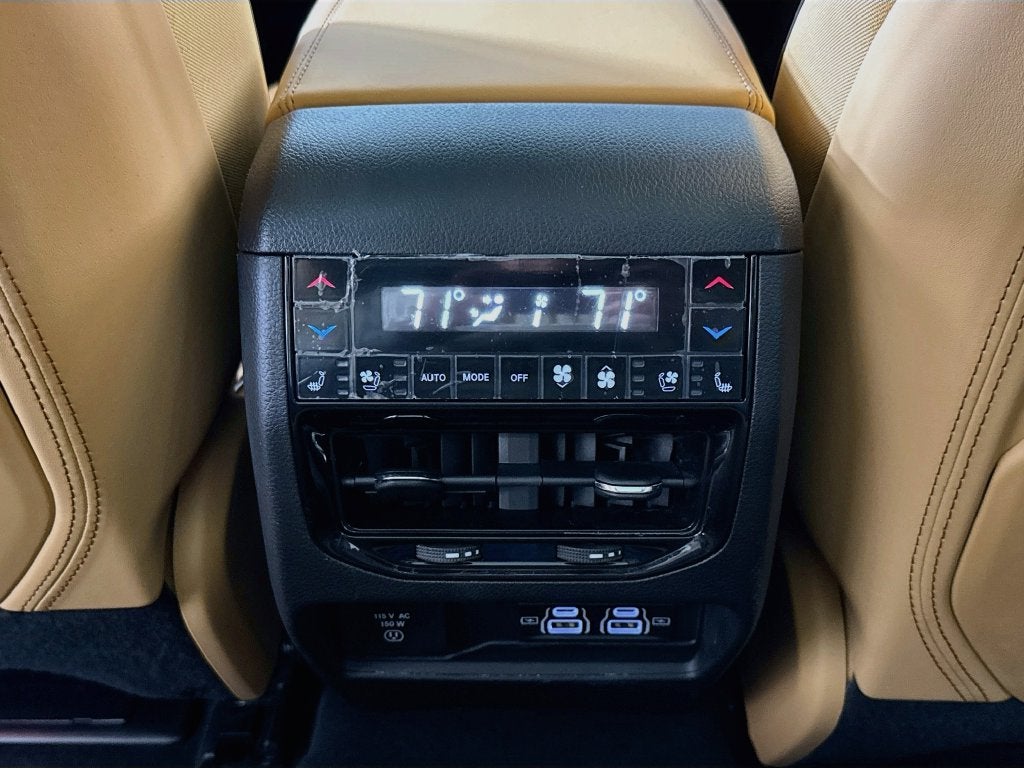 2025 Jeep Grand Cherokee Summit Reserve Reserve 4X4