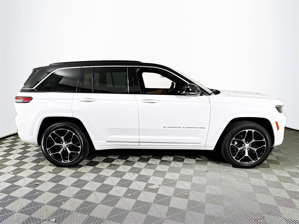 2025 Jeep Grand Cherokee Summit