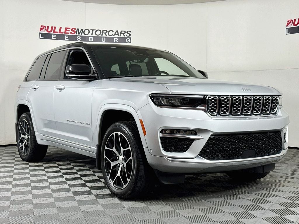 2025 Jeep Grand Cherokee Summit Reserve 4X4