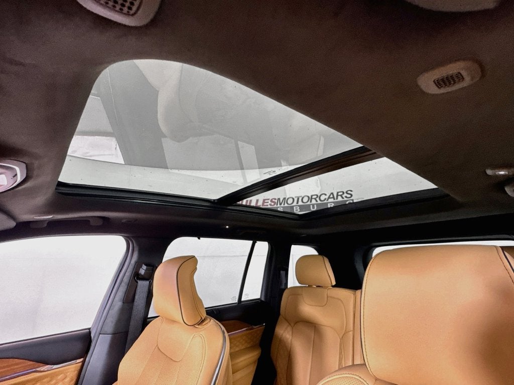 2027 Jeep Grand Cherokee Summit