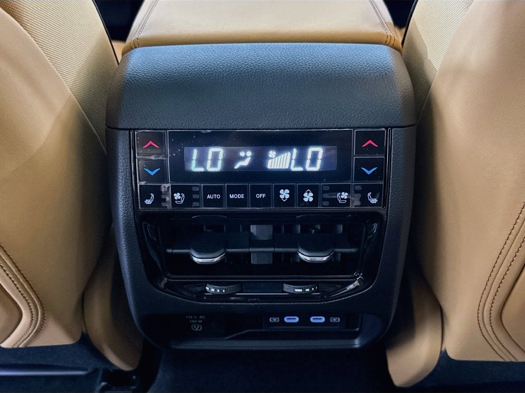 2027 Jeep Grand Cherokee Summit