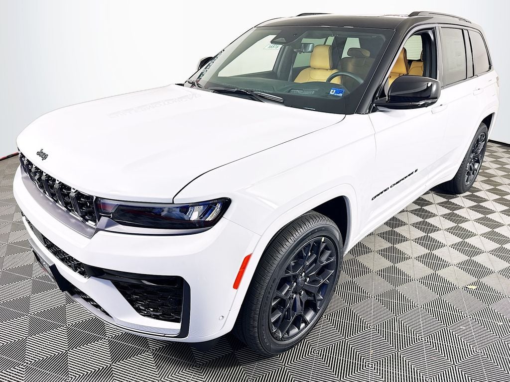 2026 Jeep Grand Cherokee Summit