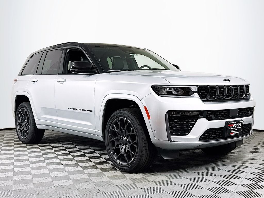 2026 Jeep Grand Cherokee Summit
