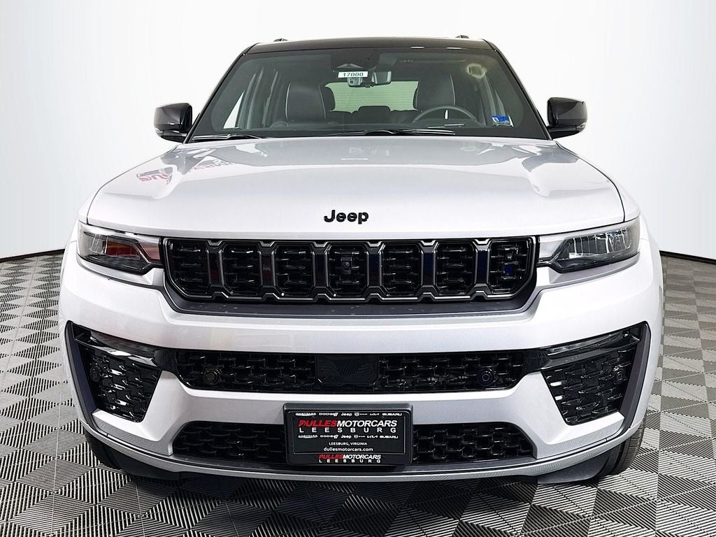 2026 Jeep Grand Cherokee Summit