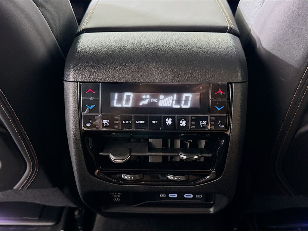 2026 Jeep Grand Cherokee Summit