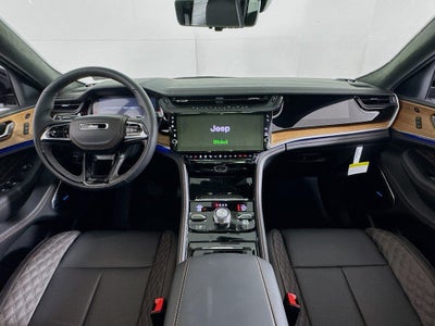 2026 Jeep Grand Cherokee Summit