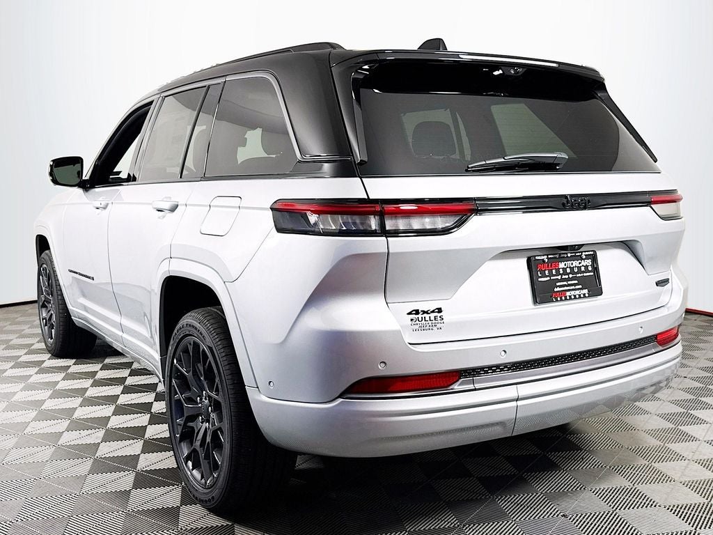 2026 Jeep Grand Cherokee Summit