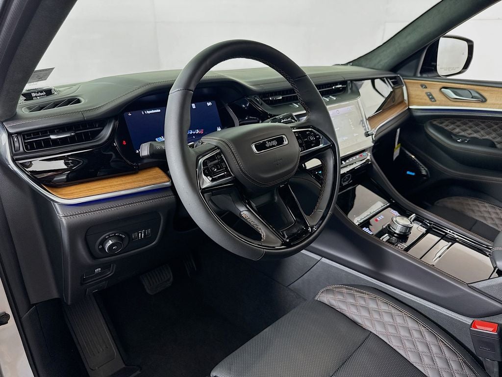 2026 Jeep Grand Cherokee Summit