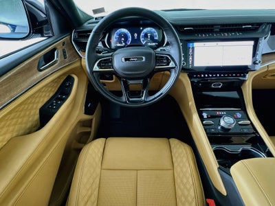 2027 Jeep Grand Cherokee Summit