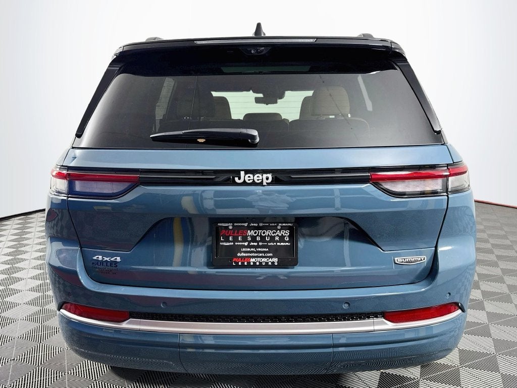 2027 Jeep Grand Cherokee Summit