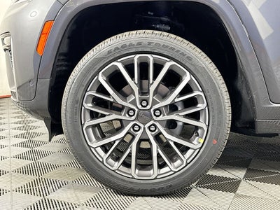 2026 Jeep Grand Cherokee Summit