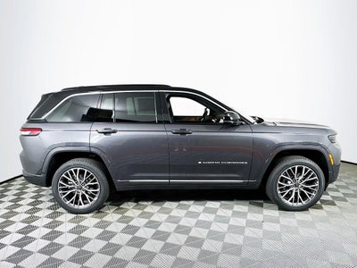 2026 Jeep Grand Cherokee Summit