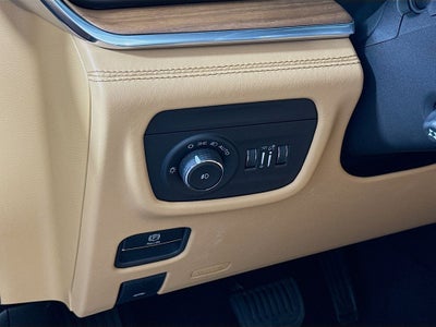 2026 Jeep Grand Cherokee Summit
